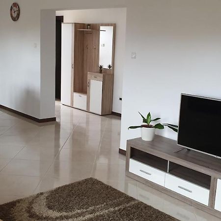 Apartman Lena Pula Zewnętrze zdjęcie