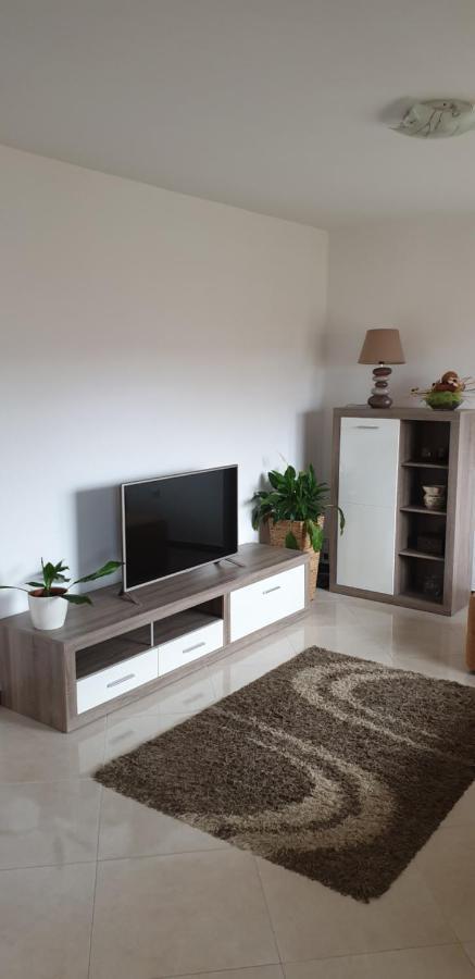Apartman Lena Pula Zewnętrze zdjęcie
